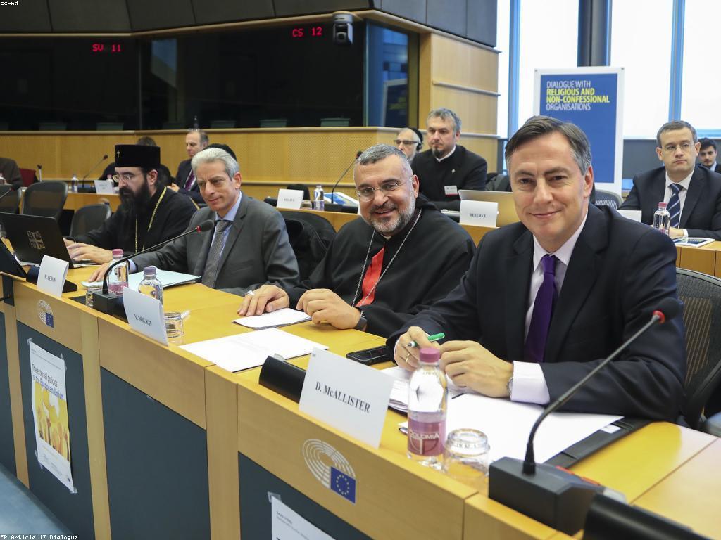 សារៈសំខាន់នៃការពិភាក្សានិងការប៉ាន់ស្មាន