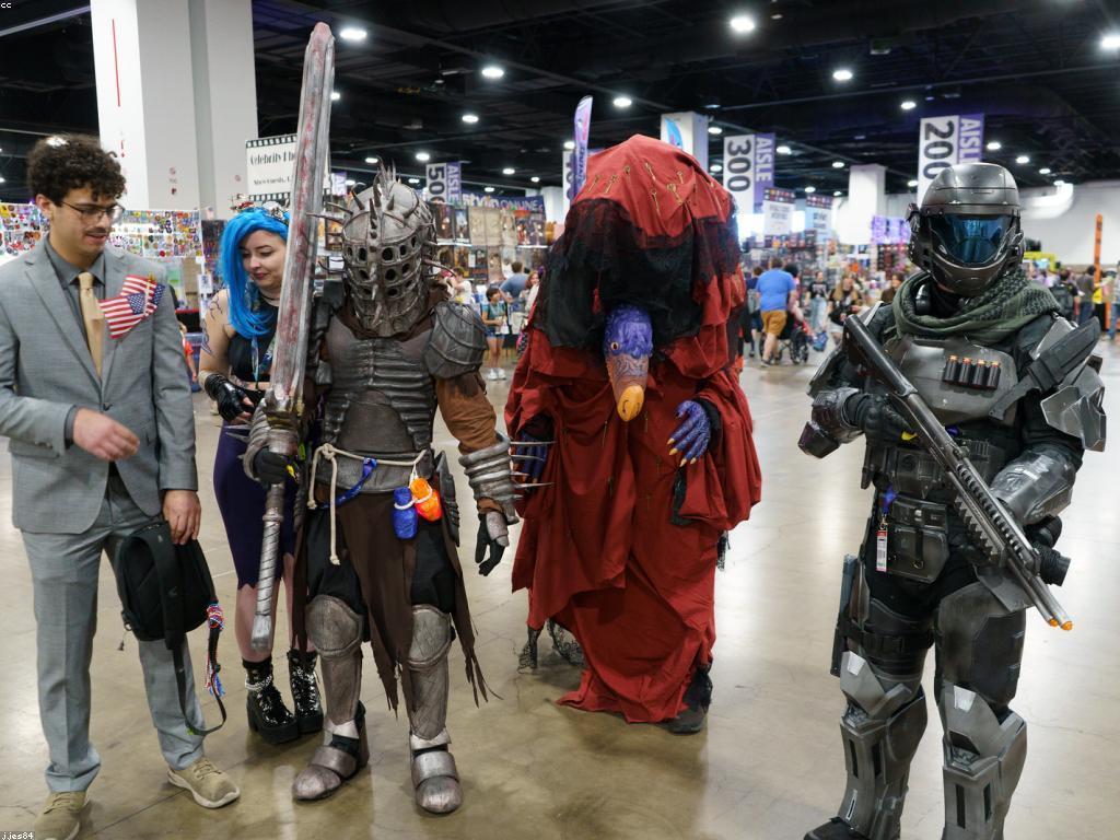 ព្រឹត្តិការណ៍ និងការប្រកួត: គន្លងទៅកាន់ការសម្រេចជោគជ័យ