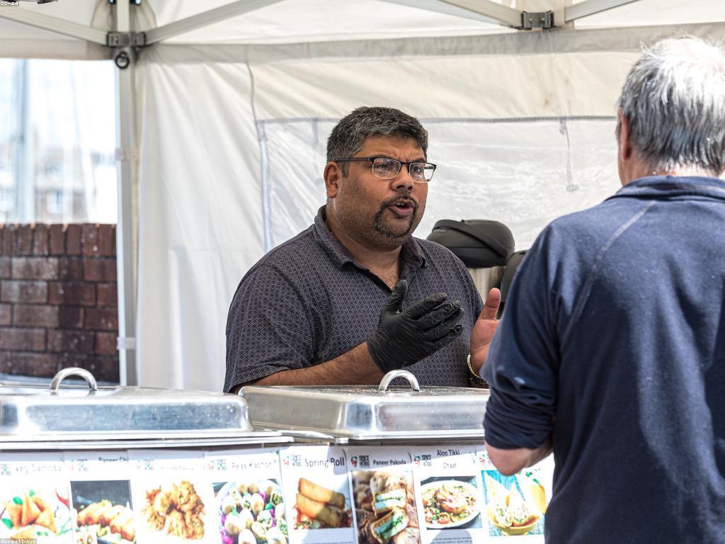 ការប៉ះពាល់នៃព្រឹត្តិការណ៍ និងការប្រកួតលើសហគមន៍